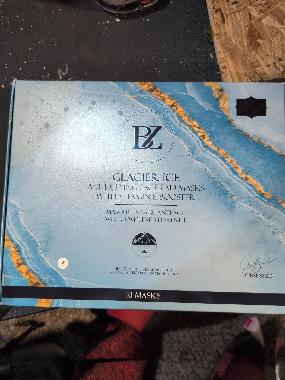 Glacier Ice Age-Defying Face Pad Masks with Vitamin E Booster — Blue